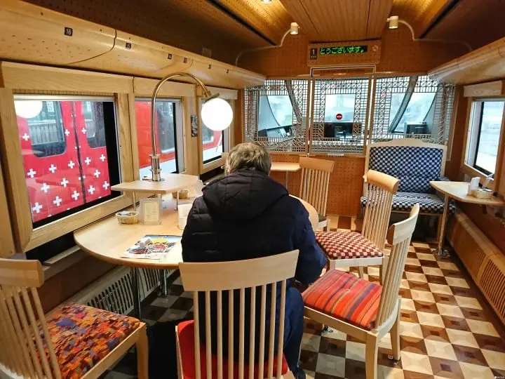 【山梨】富士山輕食列車 富士山特急View Express