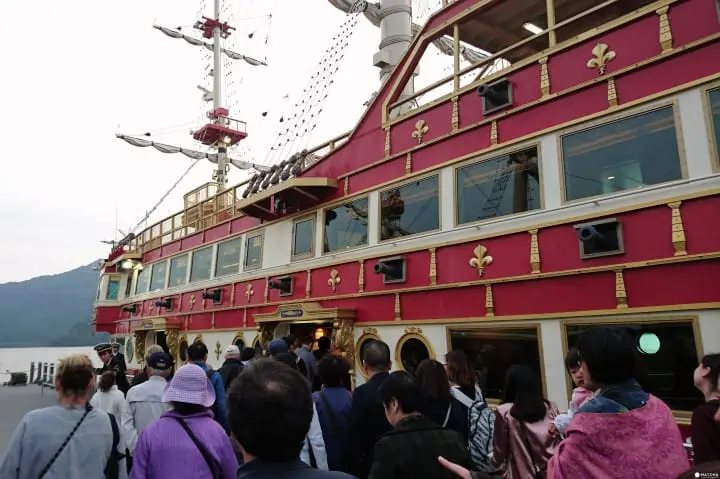 【神奈川】大人小孩都疯狂！搭海盗船赏箱根芦之湖绝景！