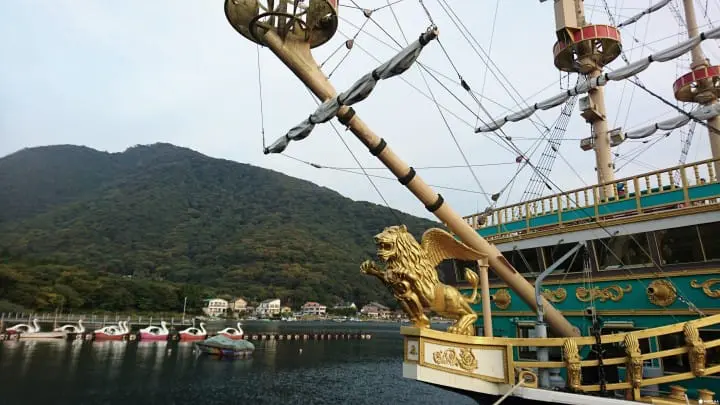 【神奈川】大人小孩都疯狂！搭海盗船赏箱根芦之湖绝景！