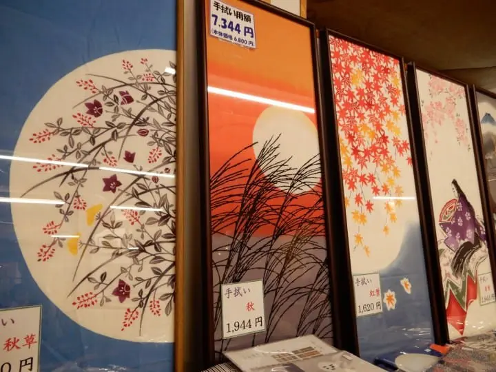 Enjoy a delightful day trip to Narita’s Shinshoji Temple, stroll an old temple lane and taste the local specialty eel. 