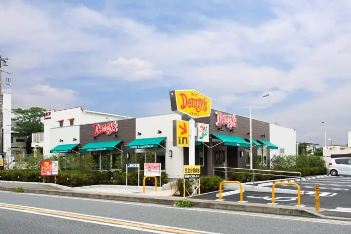 デニーズ外観