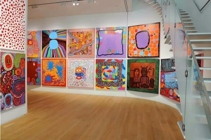 一起趟入圓點女王「草間彌生」的世界，新宿草間彌生美術館