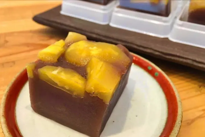 Enjoy Photogenic Wagashi And Matcha At The Modern Mahorodo Sogetsu