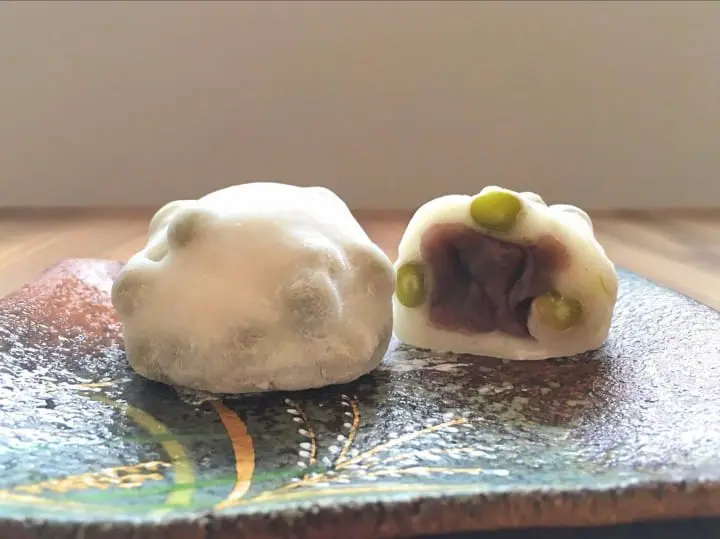 Enjoy Photogenic Wagashi And Matcha At The Modern Mahorodo Sogetsu