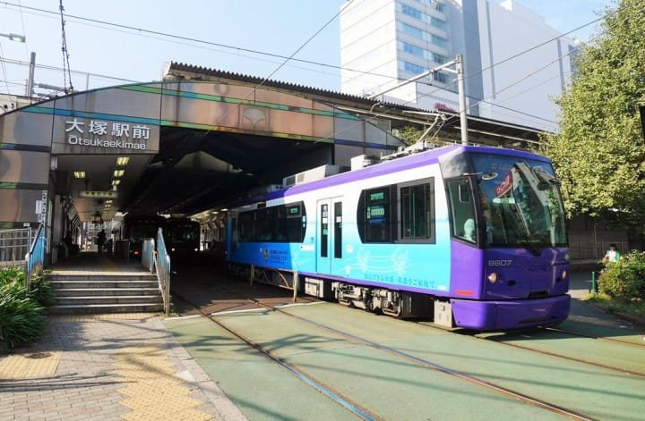 與叮叮作響的路面電車荒川線,進入東京下町老時光