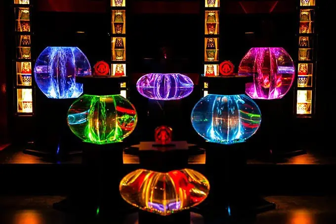 大政奉還150周年,二条城金魚夢幻共舞,華麗變身