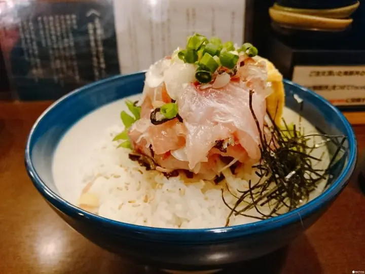 鰤の塩昆布和え丼