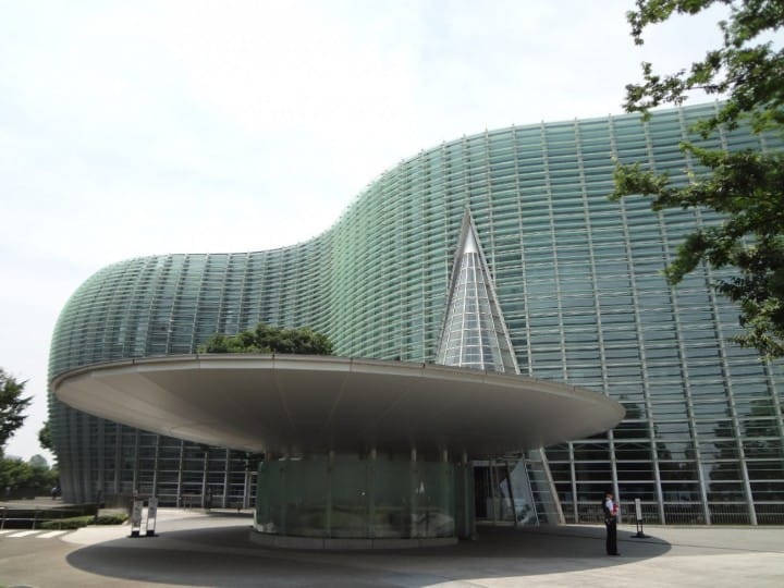 國立新美術館