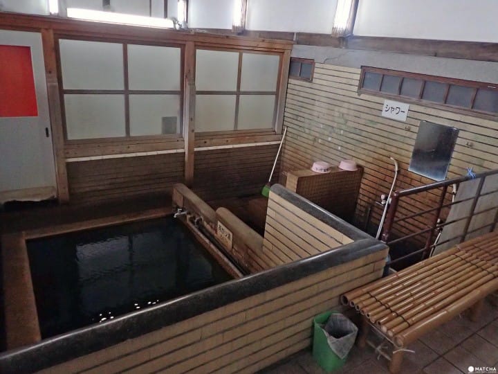 歴史ある建物内部の砂のサウナ!别府・竹瓦温泉“砂汤”は冬こそオススメ