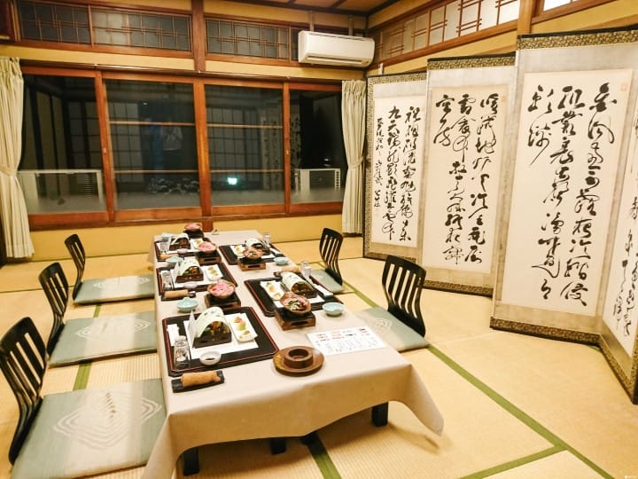 【岐阜】清流与名水的城下町:百年旅宿 郡上八幡备前屋