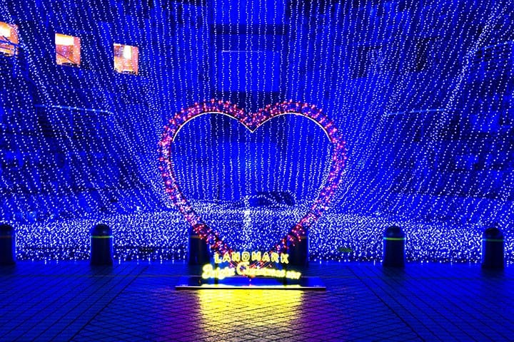 キラキラの夜景とツリーは必見! 横浜ランドマークタワーのクリスマス