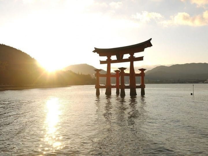嚴島神社