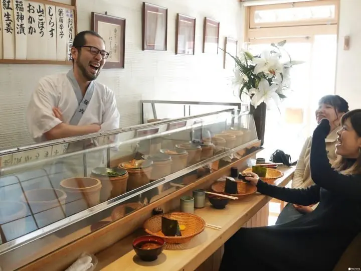 我的手不只會捏飯糰！多才多藝的飯糰大叔