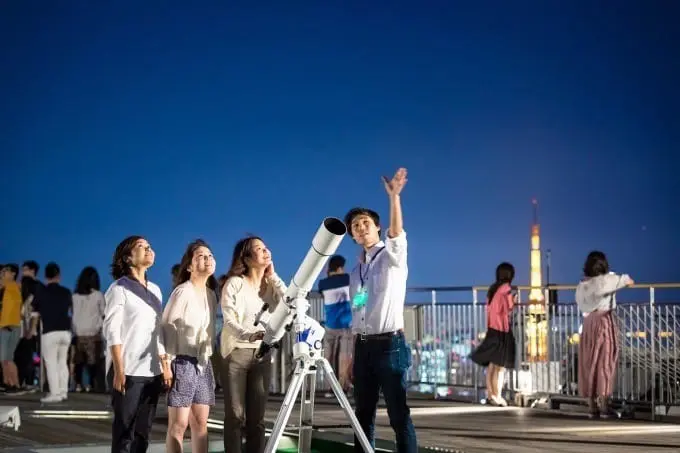 最新AR技术让你仿佛置身宇宙，六本木展望台闪亮亮点灯活动登场