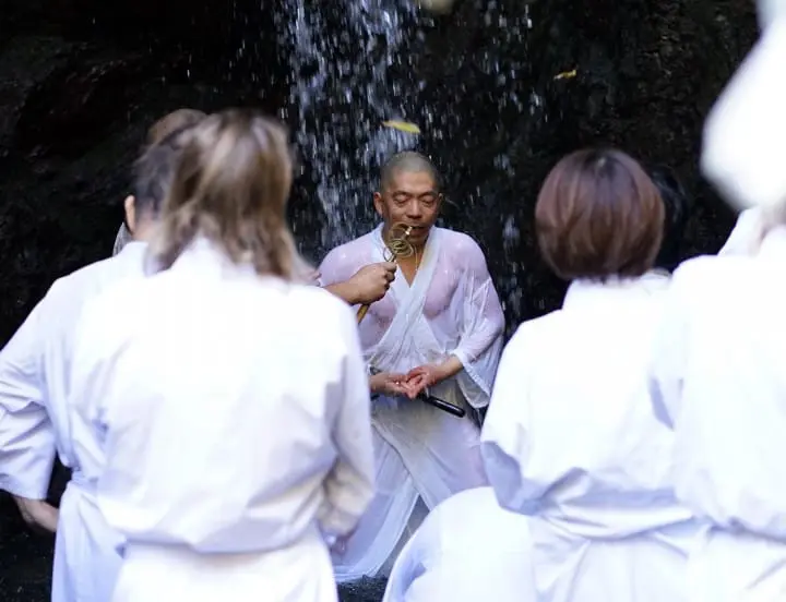 Come and Learn Waterfall Meditation