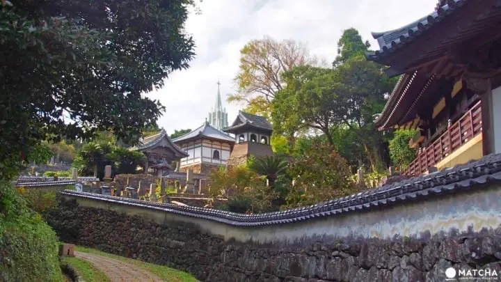長崎平戶-寺廟與教會重疊的風景