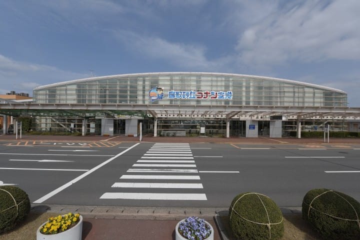 鳥取砂丘コナン空港