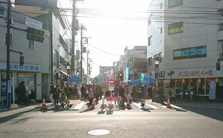 挖寶與排隊小吃之必要！日本最大二手市集「世田谷ボロ市」攻略