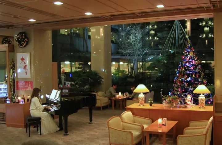 Matsumoto and Takayama in one economical pass, the Three-Star Alps Unlimited Ride Shinjuku Pass