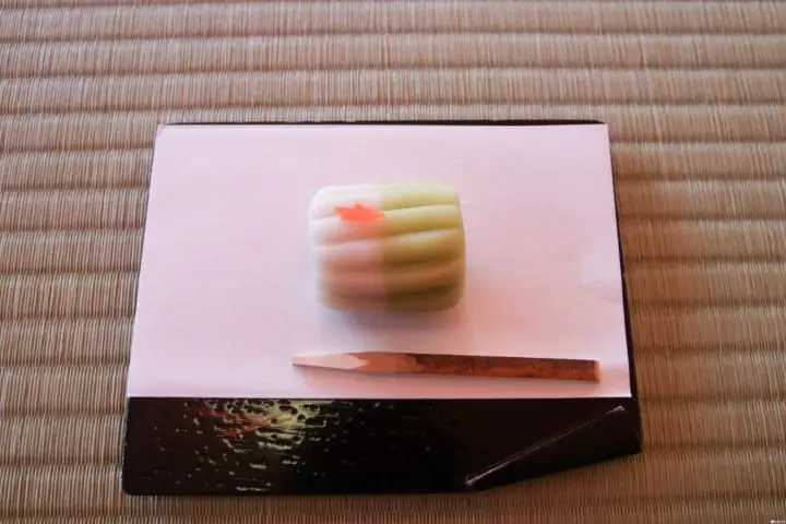 【靜岡】傳統茶室抹茶體驗 簡約現代茶室自己泡茶