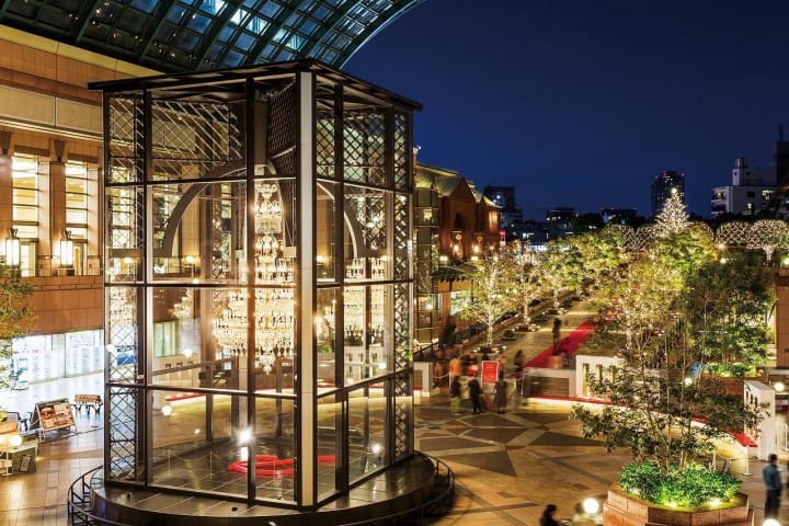 Yebisu Garden Place Winter Illuminations - Warm Christmas Lights And Mulled Wine