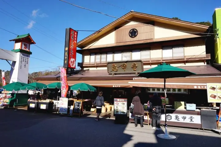 เพียง 1 ชั่วโมงจากโตเกียว! สู่มนต์เสน่ห์ของเมืองและศาลเจ้าเก่าแก่แห่ง