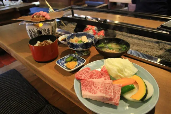 Free ride in Hida Takayama region with the Three-Star Alps Unlimited Ride Shinjuku Pass