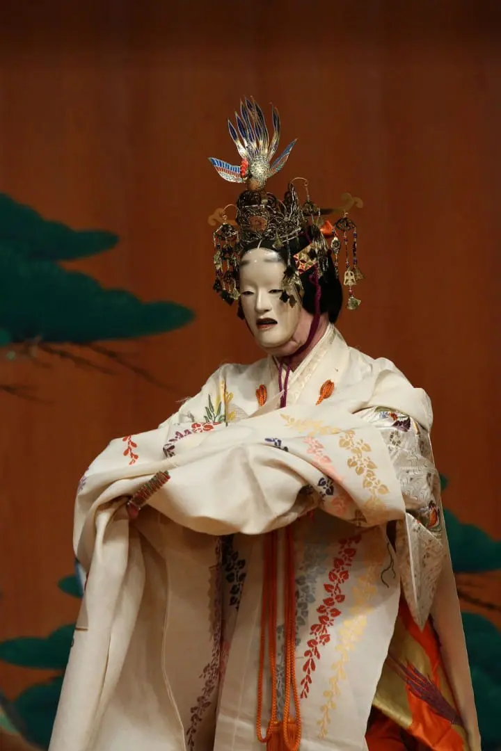 A FLOWER - Enjoy A Noh Theater Performance With Translation
