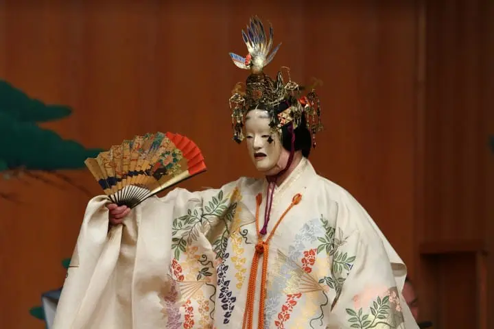 A FLOWER - Enjoy A Noh Theater Performance With Translation
