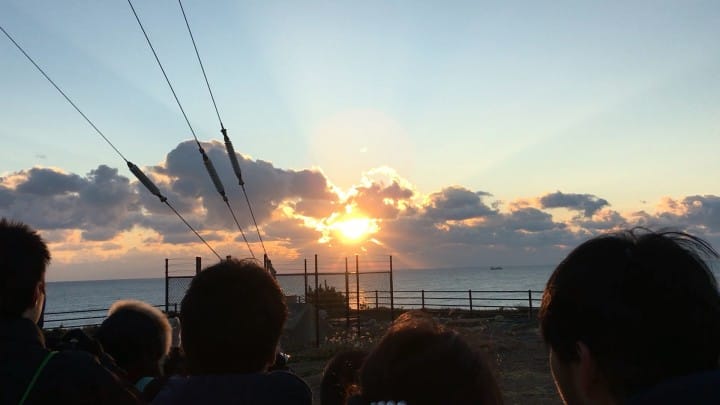 跟著日本人過新年 除夕夜去寺廟 初詣到神社(日本人と一緒にお正月をお祝い、大晦日の夜から年越しを)