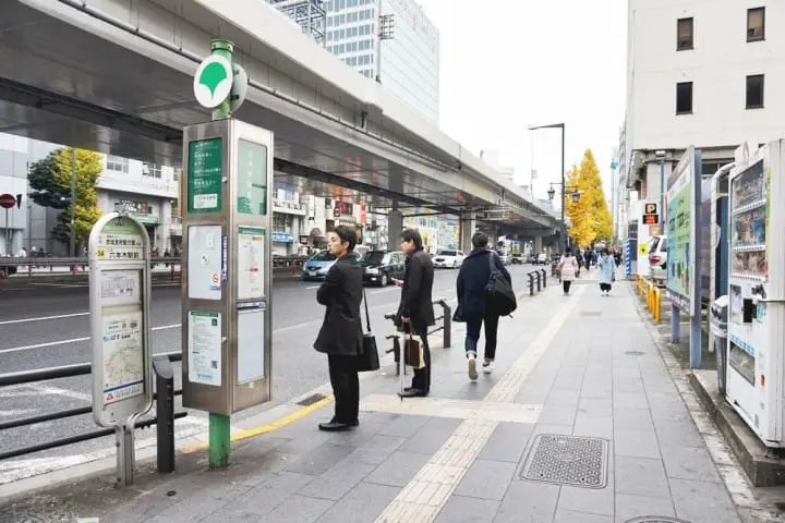 สัมผัสอีกด้านของโตเกียว แผนเที่ยวโดยรถบัสในหนึ่งวัน จากชิบูย่าไปจนชมไฟประดับสถานีโตเกียว