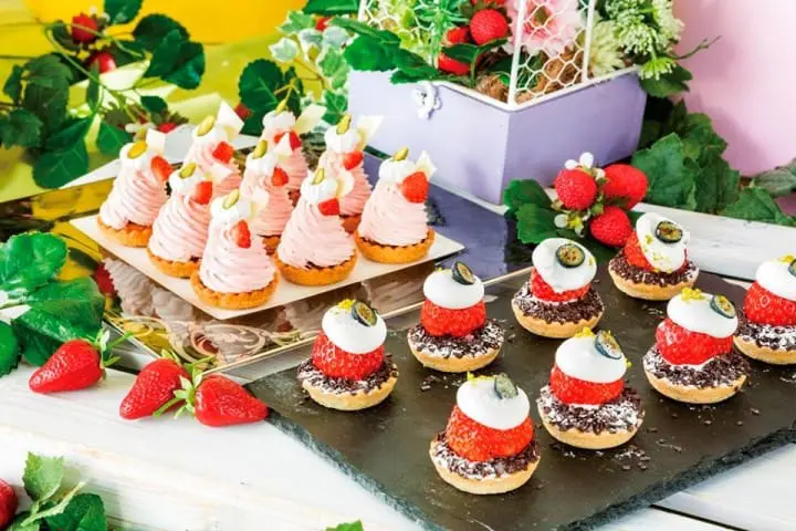 东京希尔顿草莓吃到饱