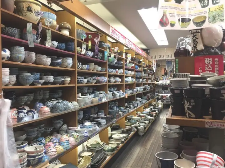 “天下厨房”大阪千日前道具街 食器一应具全