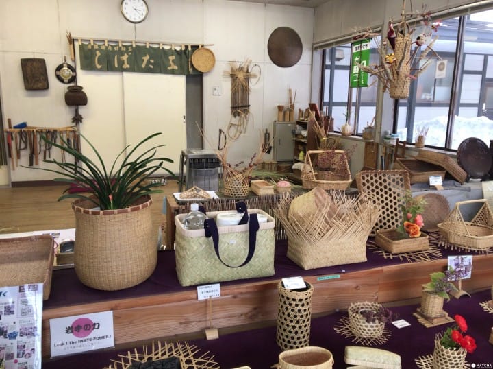 盛冈手工艺村竹编篮子工坊现成品