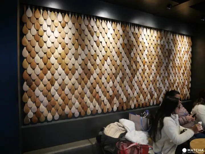 星巴克严岛表参道店