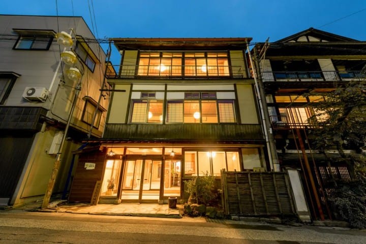 AIBIYA Hostel โฮสเทลน่ารักและเป็นส่วนตัว ท่ามกลางธรรมชาติอันแสนสงบ