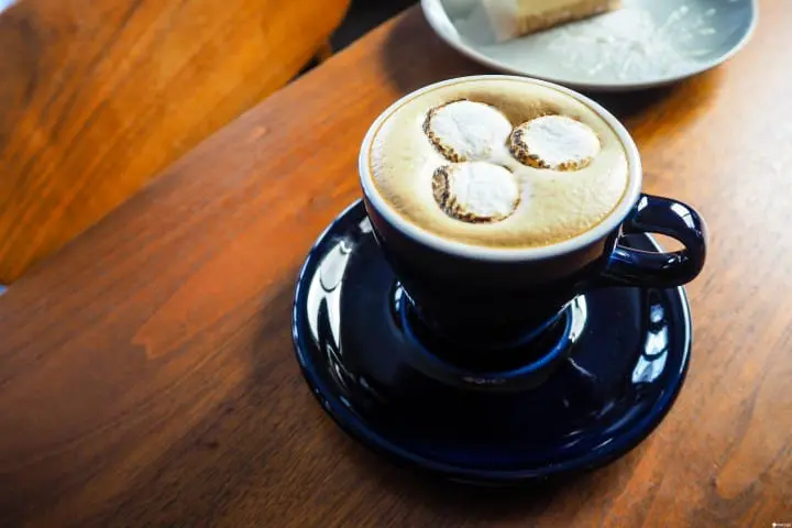 cafe The SUN LIVES HERE 拿鐵咖啡