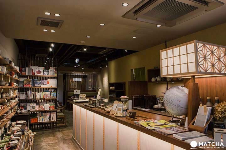 Do You Know Freshly Ground Green Tea? Taste Delicious Classic Green Tea in Osaka!
