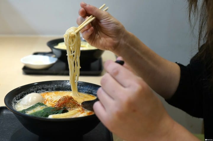 Kotobuki Lemon Chicken Ramen