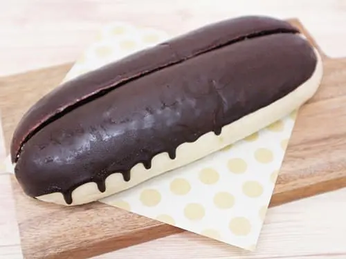 日本LAWSON便利商店 100日圆巧克力面包