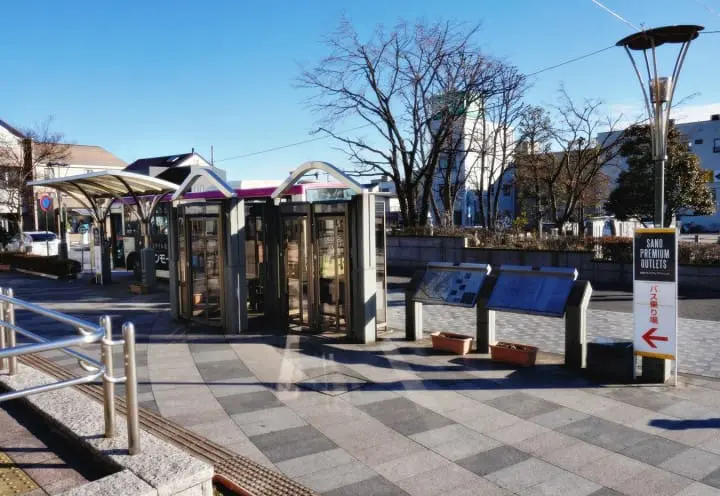 ชวนไปเก็บสตรอเบอร์รี่ แวะช้อปปิ้งเอาท์เล็ท แล้วไปชมไฟประดับสุดอลังการที่สวนดอกไม้อาชิคางะ ไปง่ายๆ ใกล้โตเกียว!