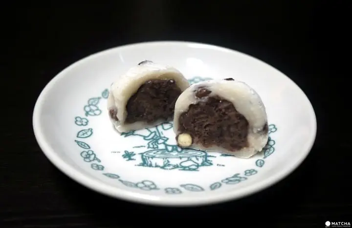 Try The Freshest Mochi In Tokyo at Iseya In Oyama Happy Road