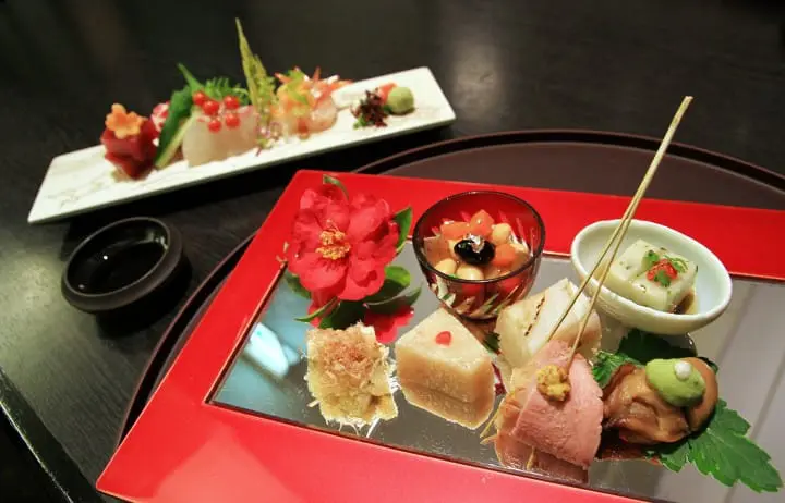 Purifying your body and mind at the Onsen heaven of Hakone