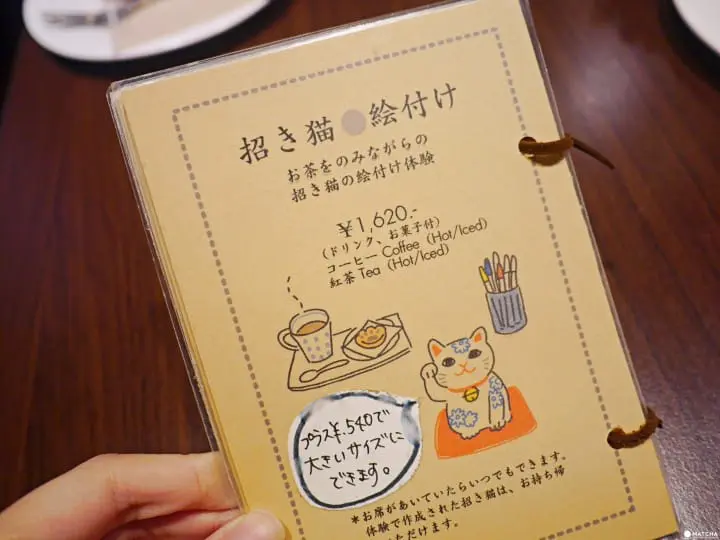 咖啡貓衛門繪製招財貓