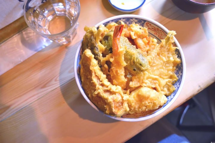 高圓寺巷弄美食ー炸蛋天丼專賣店「天すけ(天助)」