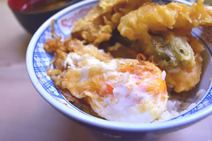 高圓寺巷弄美食ー炸蛋天丼專賣店「天すけ（天助）」