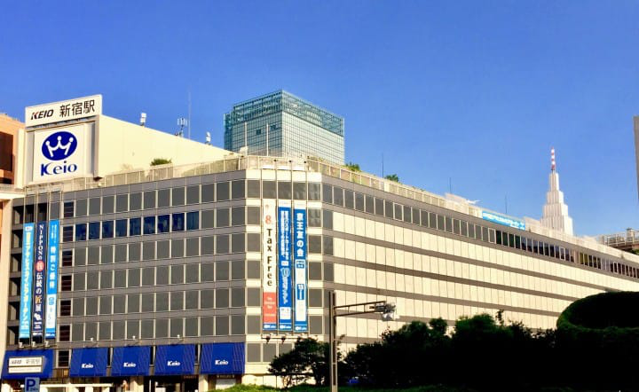 มหกรรมสินค้าแบรนด์เนมมือสองญี่ปุ่นของแท้ราคาถูกให้ช้อปกระจายกลางโตเกียว!