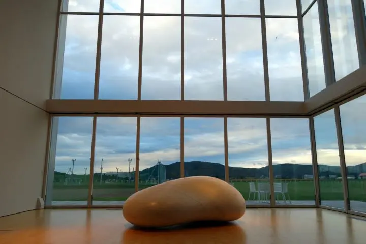 東川町地域交流中心（町立東川小學校）