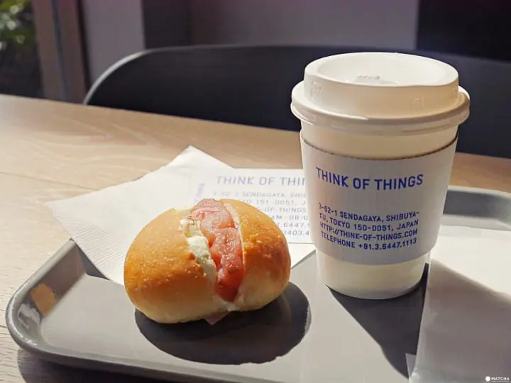 THINK OF THINGS咖啡跟樱花面包