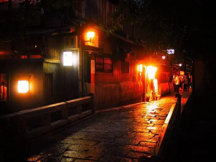 Girljin’s Guide to Gion Part 1; A Walking Tour